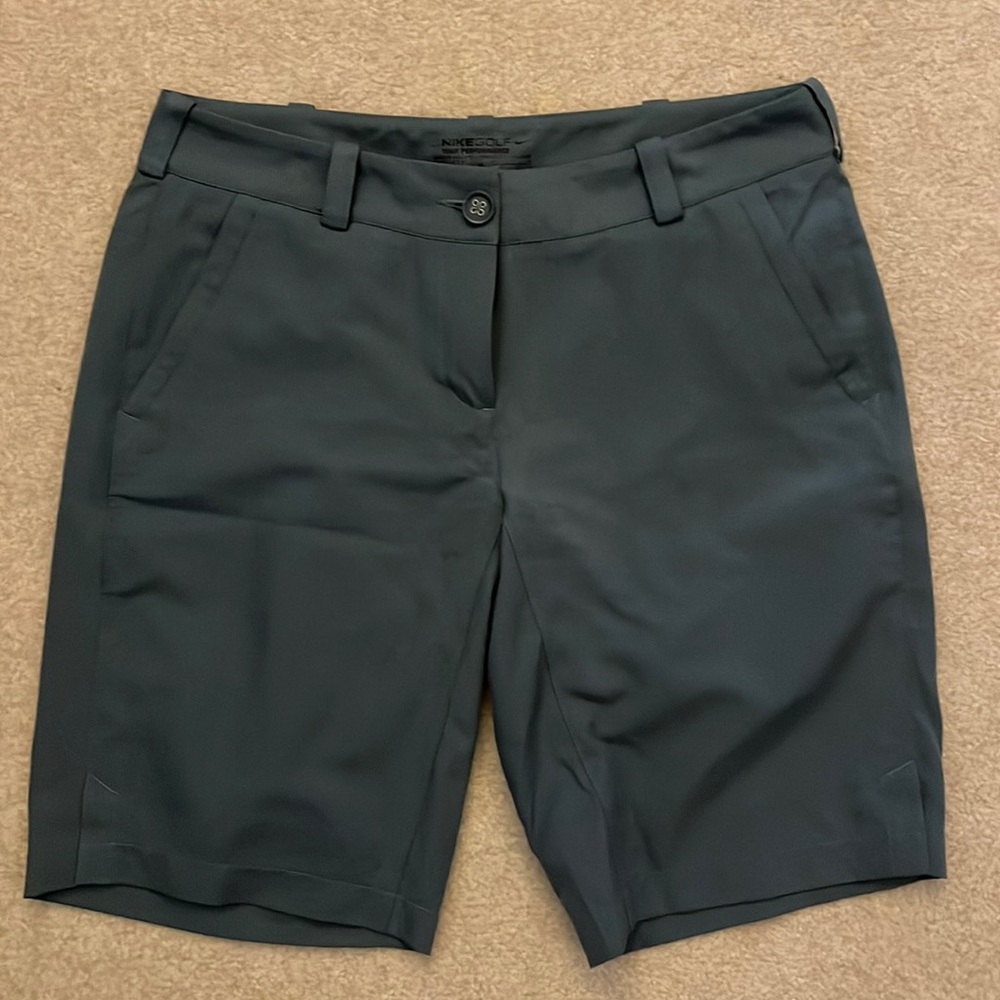 Women’s Nike Golf Tour Performance Dri-Fit Shorts